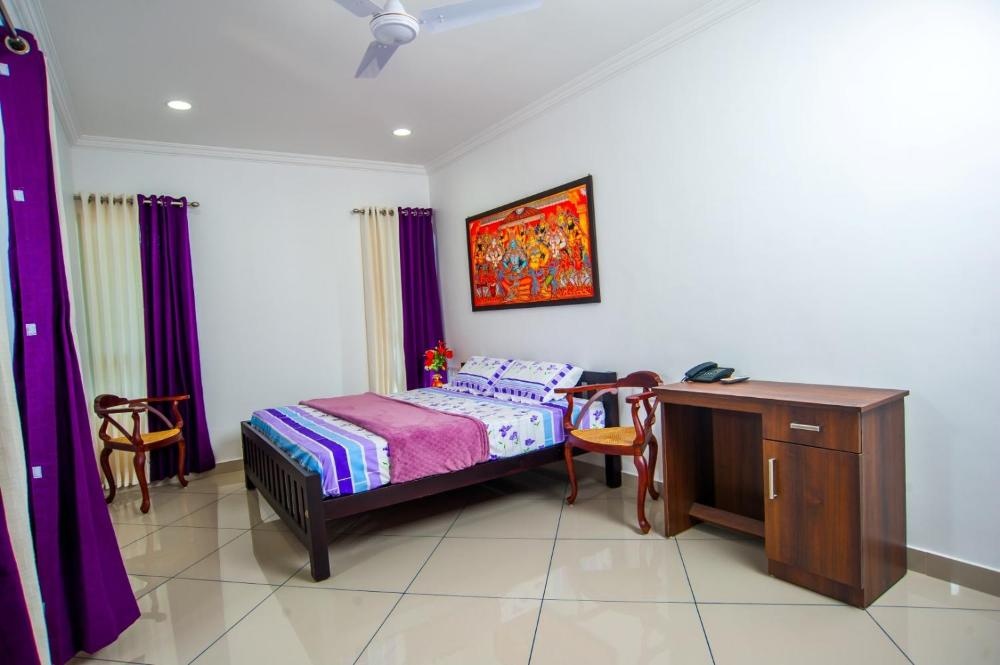 Room image 3